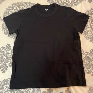 Uniqlo Tee